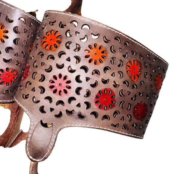 Elite by Corky’s Dominican Gray Perforated Leather Flat Sandal 8 Boho Hippie - Picture 11 of 11